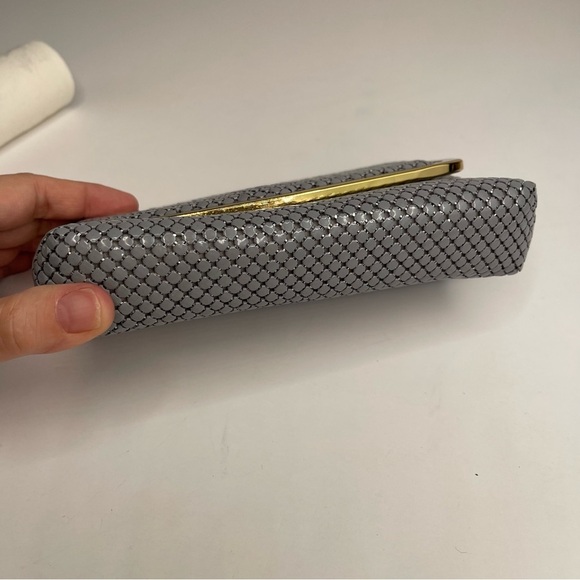 Vintage 70’s Silver Envelope Shoulder Clutch Metal Evening Bag - Picture 10 of 17